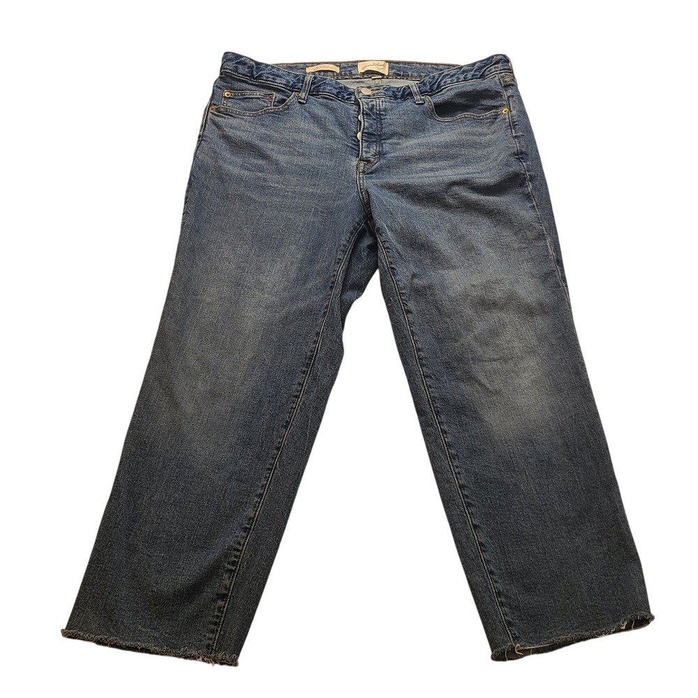 Universal Thread Mid Rise 80s‎ Slim Jeans Medium Wash Raw Hem Blue Denim 17/33